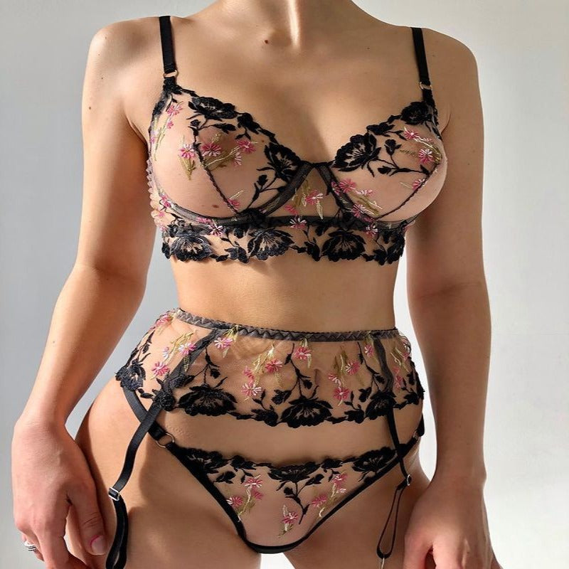 XIMENA- Floral sensual fancy lace Embroidered set